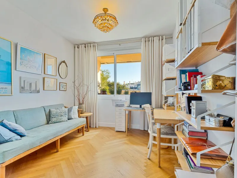 Exclusive four-bedroom penthouse with large terrace – central Fuengirola
