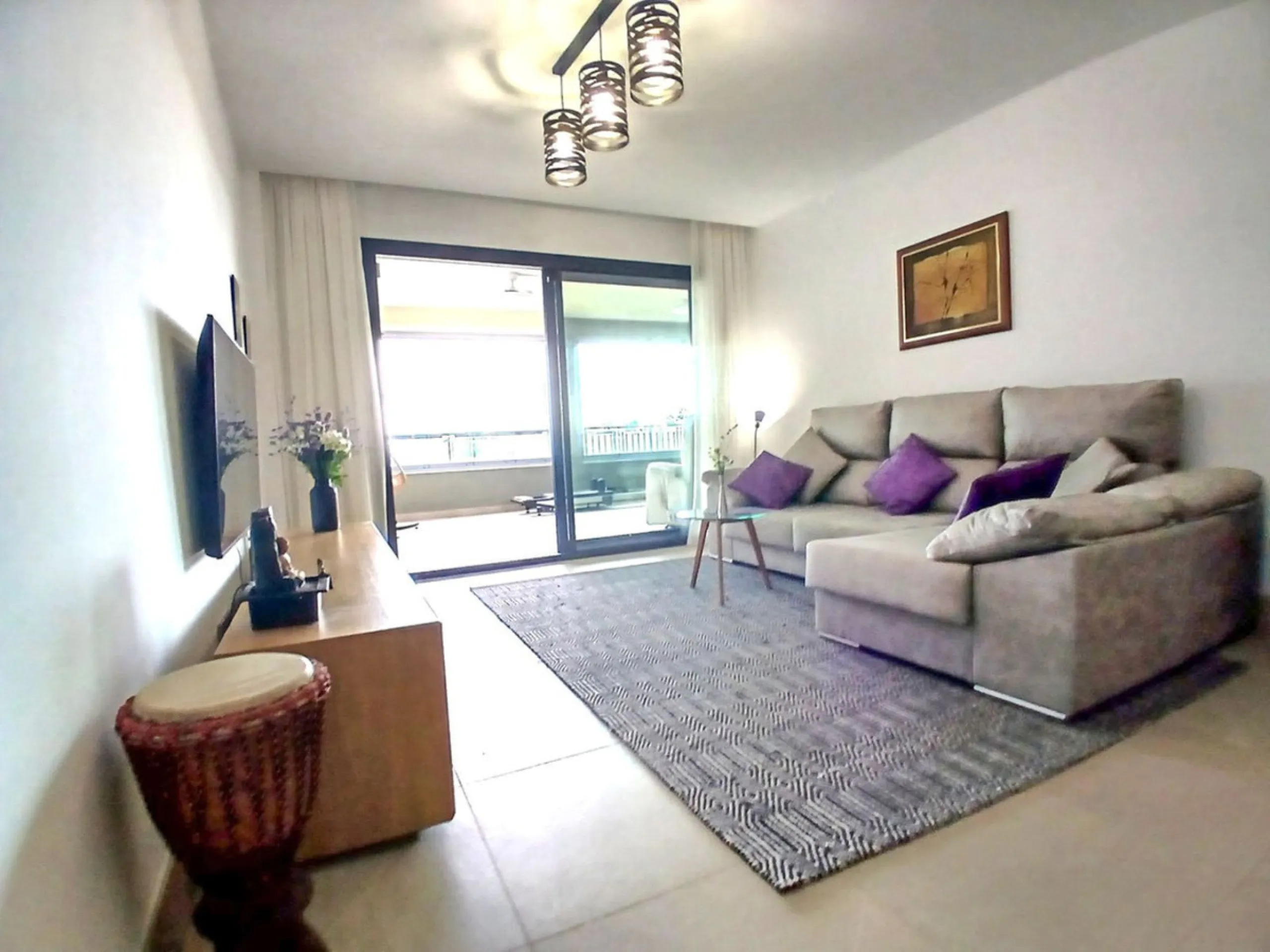 We are delighted to introduce this new contemporary apartment in the popular Solemar development. As you enter, you will find the fully equipped kitchen with all integrated appliances that flow into the spacious lounge and dining area, leading out to the 