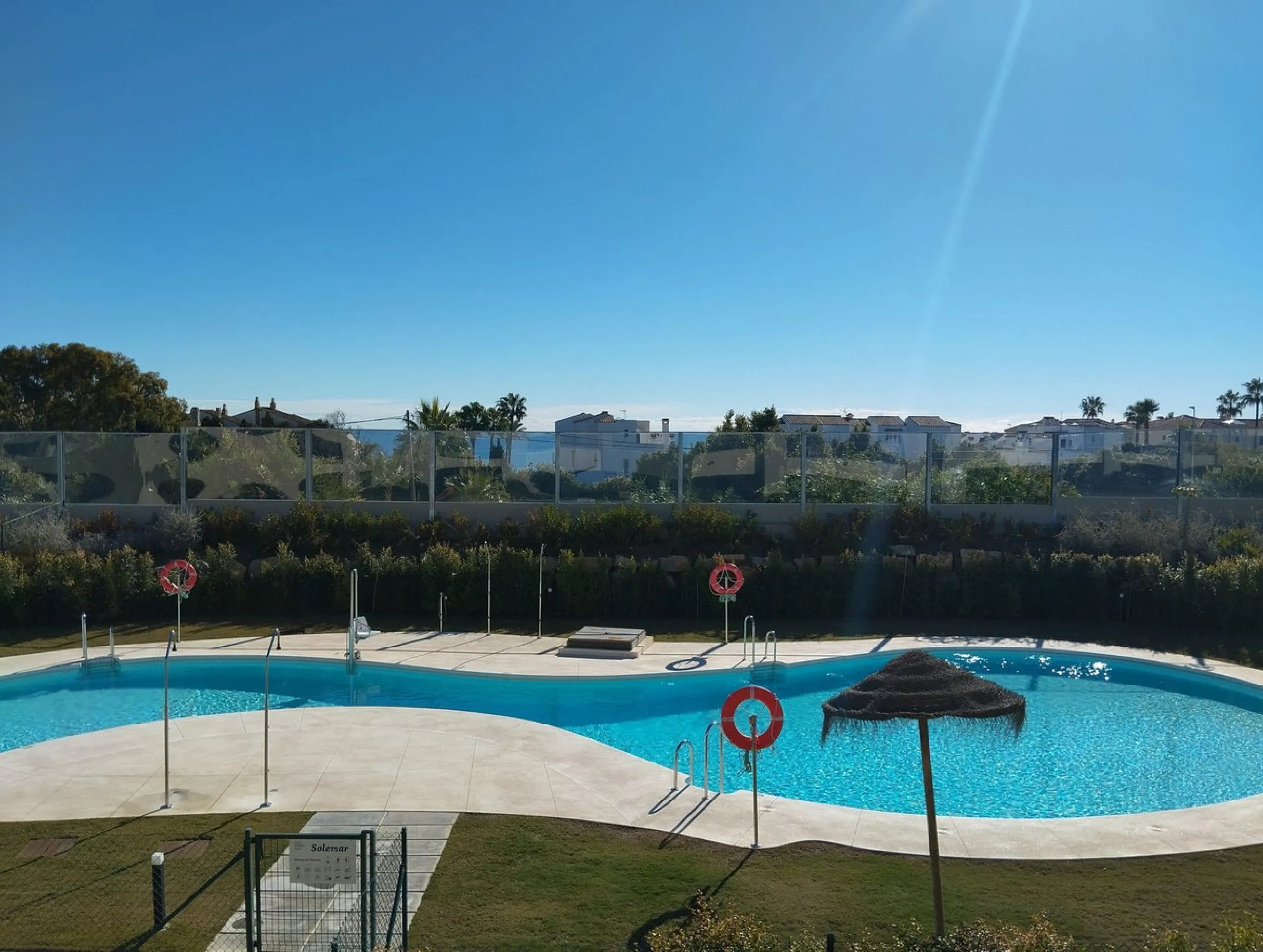 We are delighted to introduce this new contemporary apartment in the popular Solemar development. As you enter, you will find the fully equipped kitchen with all integrated appliances that flow into the spacious lounge and dining area, leading out to the 