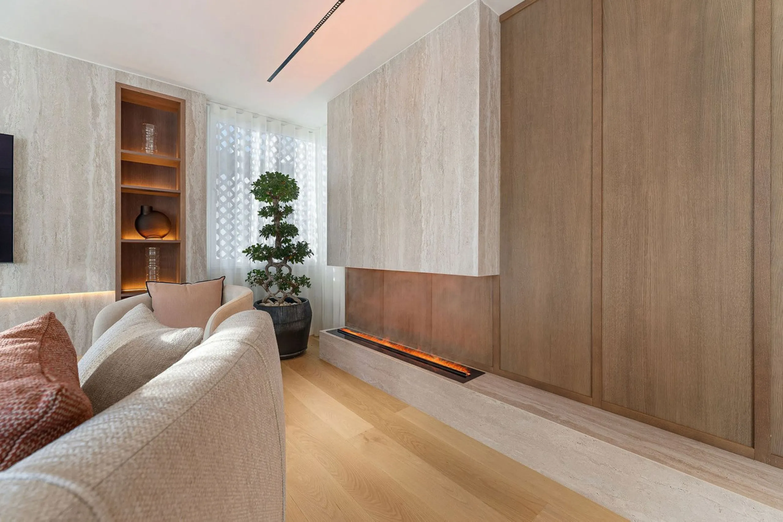 Apartment - Penthouse Duplex в продаже в Marbella, Málaga. В доме 3 спален и 2 ванных комнат. Площадь дома 131 м²