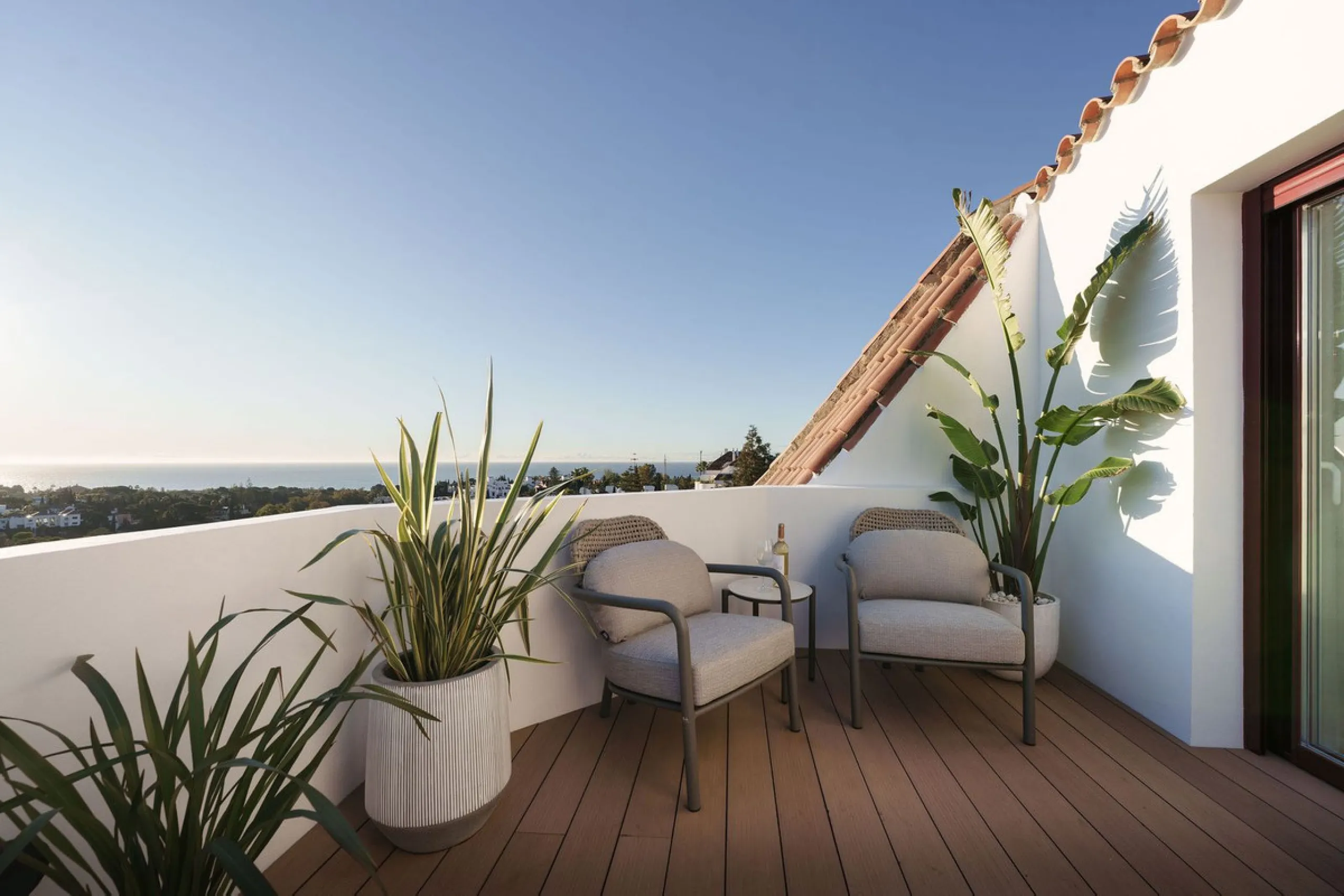 Apartment - Penthouse Duplex в продаже в Marbella, Málaga. В доме 3 спален и 2 ванных комнат. Площадь дома 131 м²