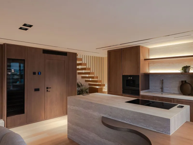 Apartment - Penthouse Duplex в продаже в Marbella, Málaga. В доме 3 спален и 2 ванных комнат. Площадь дома 131 м²