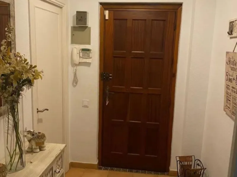 Opportunity in Marbella! Spacious and bright apartment in an excellent location