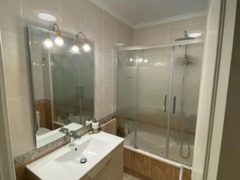 Opportunity in Marbella! Spacious and bright apartment in an excellent location