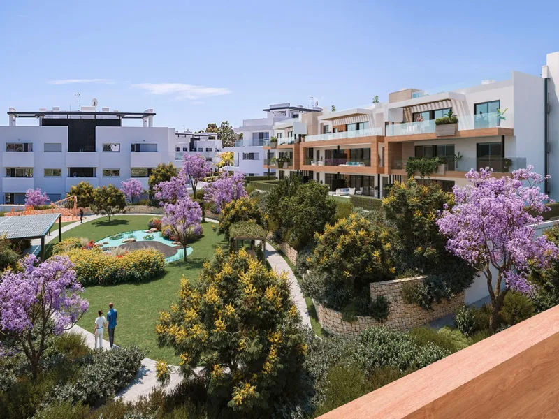 Elegant 3-bedroom, 2-bathroom apartment located on the first floor within an exclusive private residential complex in the Atalaya area, in the golden triangle of Marbella – Estepona – Benahavís.