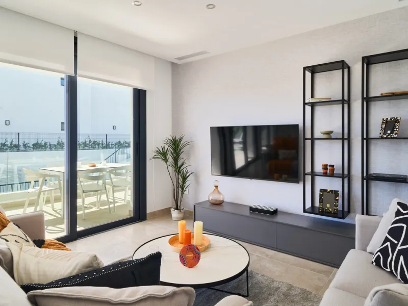 Elegant 3-bedroom, 2-bathroom apartment located on the first floor within an exclusive private residential complex in the Atalaya area, in the golden triangle of Marbella – Estepona – Benahavís.