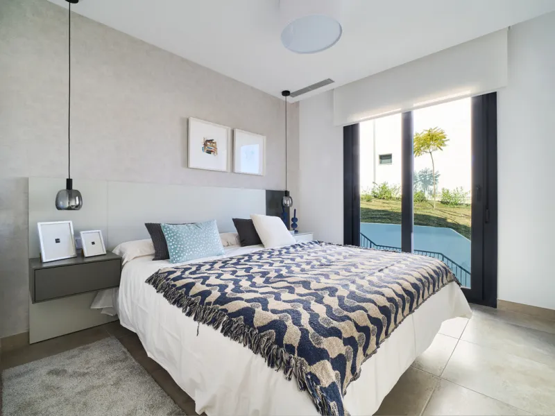 Elegant 3-bedroom, 2-bathroom apartment located on the first floor within an exclusive private residential complex in the Atalaya area, in the golden triangle of Marbella – Estepona – Benahavís.