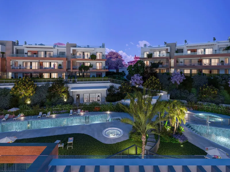 Elegant 3-bedroom, 2-bathroom apartment located on the first floor within an exclusive private residential complex in the Atalaya area, in the golden triangle of Marbella – Estepona – Benahavís.