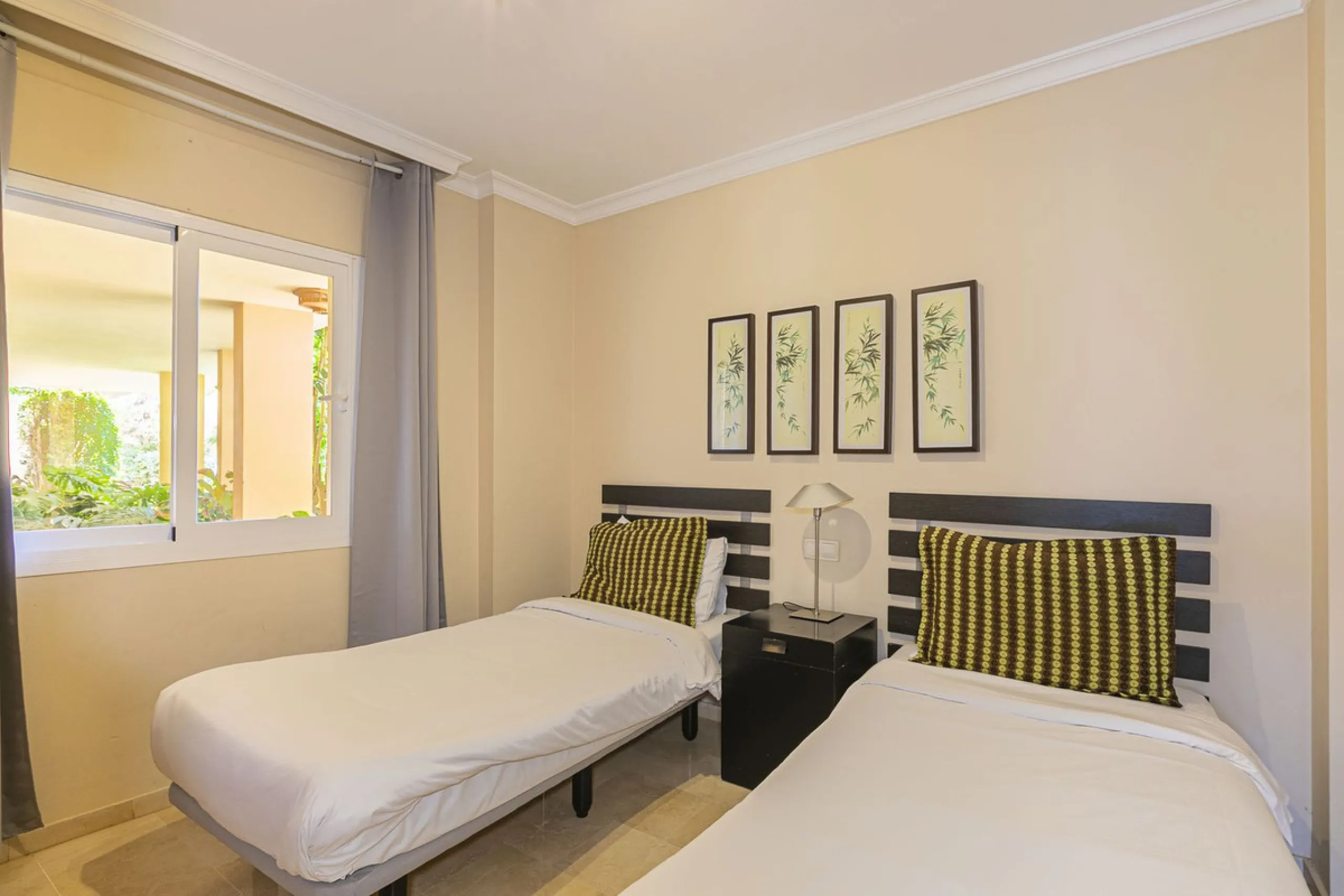 Apartment - Ground Floor Apartment в продаже в Mijas, Málaga. В доме 2 спален и 2 ванных комнат. Площадь дома 89 м². Площадь участка 50 м²