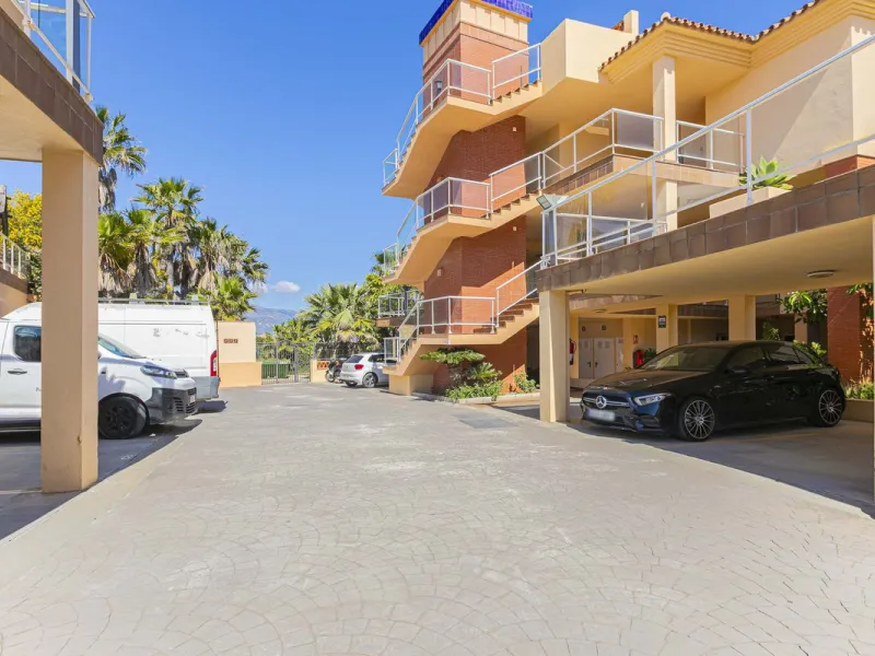 Apartment - Ground Floor Apartment в продаже в Mijas, Málaga. В доме 2 спален и 2 ванных комнат. Площадь дома 89 м². Площадь участка 50 м²