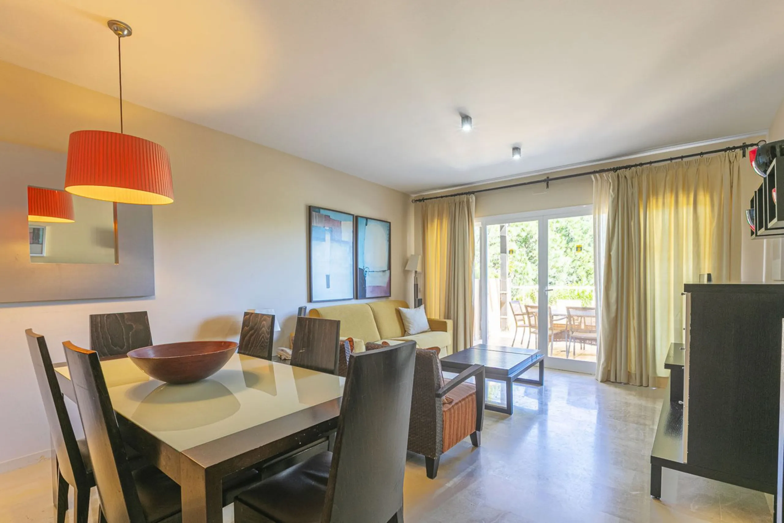 Apartment - Ground Floor Apartment в продаже в Mijas, Málaga. В доме 2 спален и 2 ванных комнат. Площадь дома 89 м². Площадь участка 50 м²