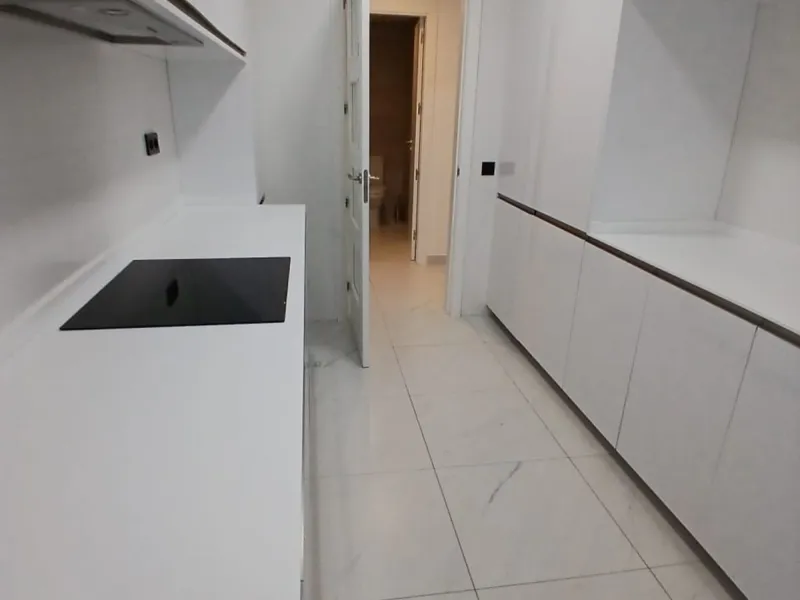 Middle Floor Apartment, Estepona, Costa del Sol.