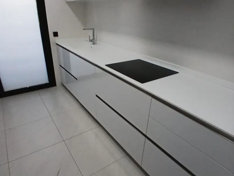 Middle Floor Apartment, Estepona, Costa del Sol.