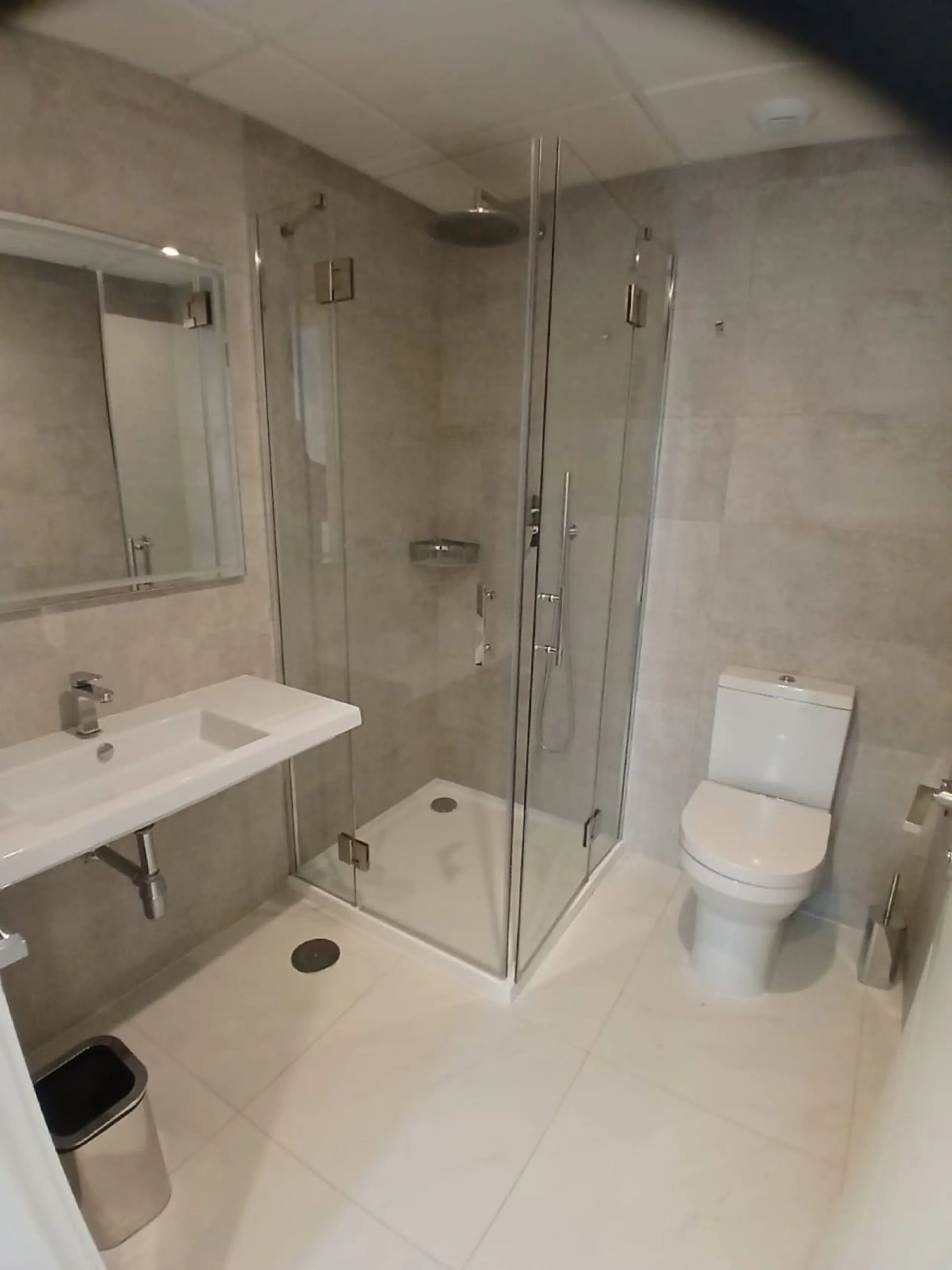 Middle Floor Apartment, Estepona, Costa del Sol.