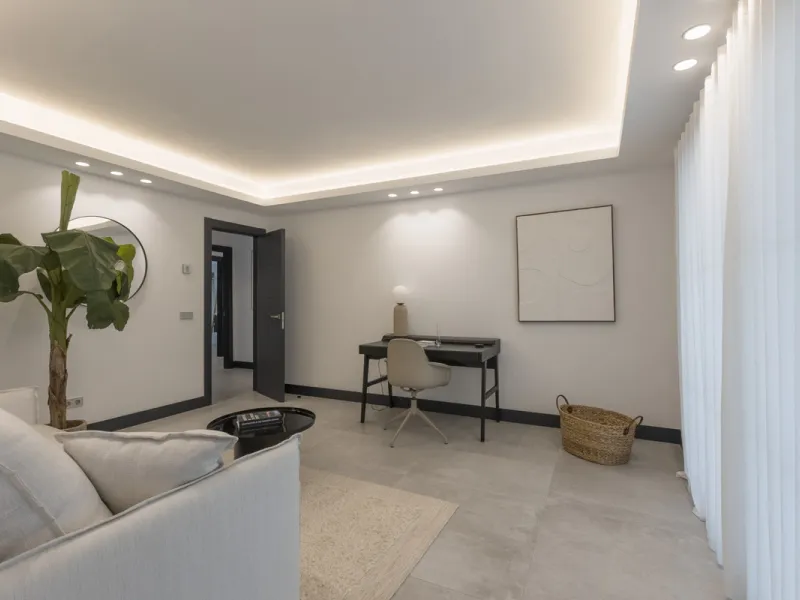 Elegant Single-Level Residence in the Peaceful Residential Area of El Real, East Marbella