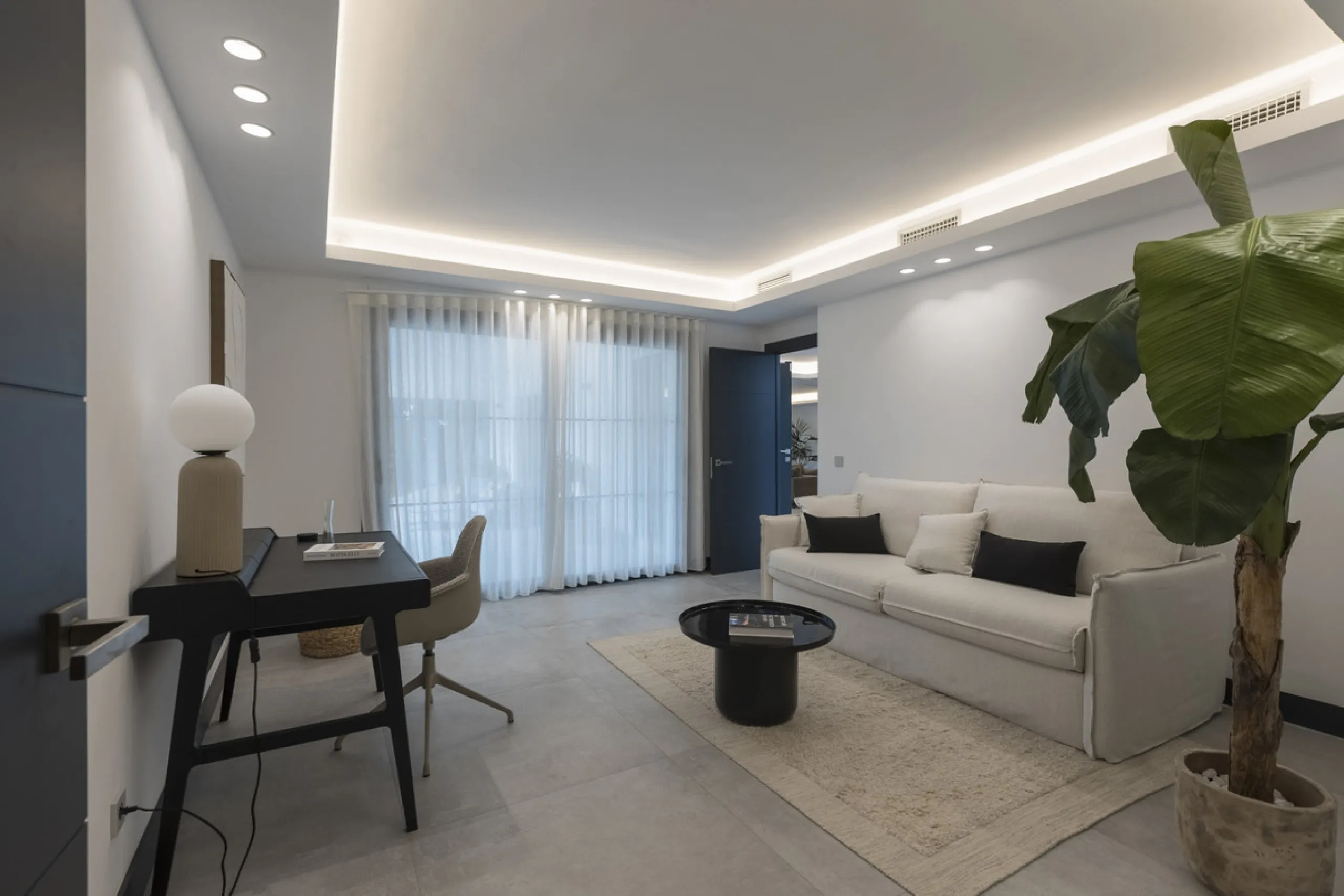 Elegant Single-Level Residence in the Peaceful Residential Area of El Real, East Marbella