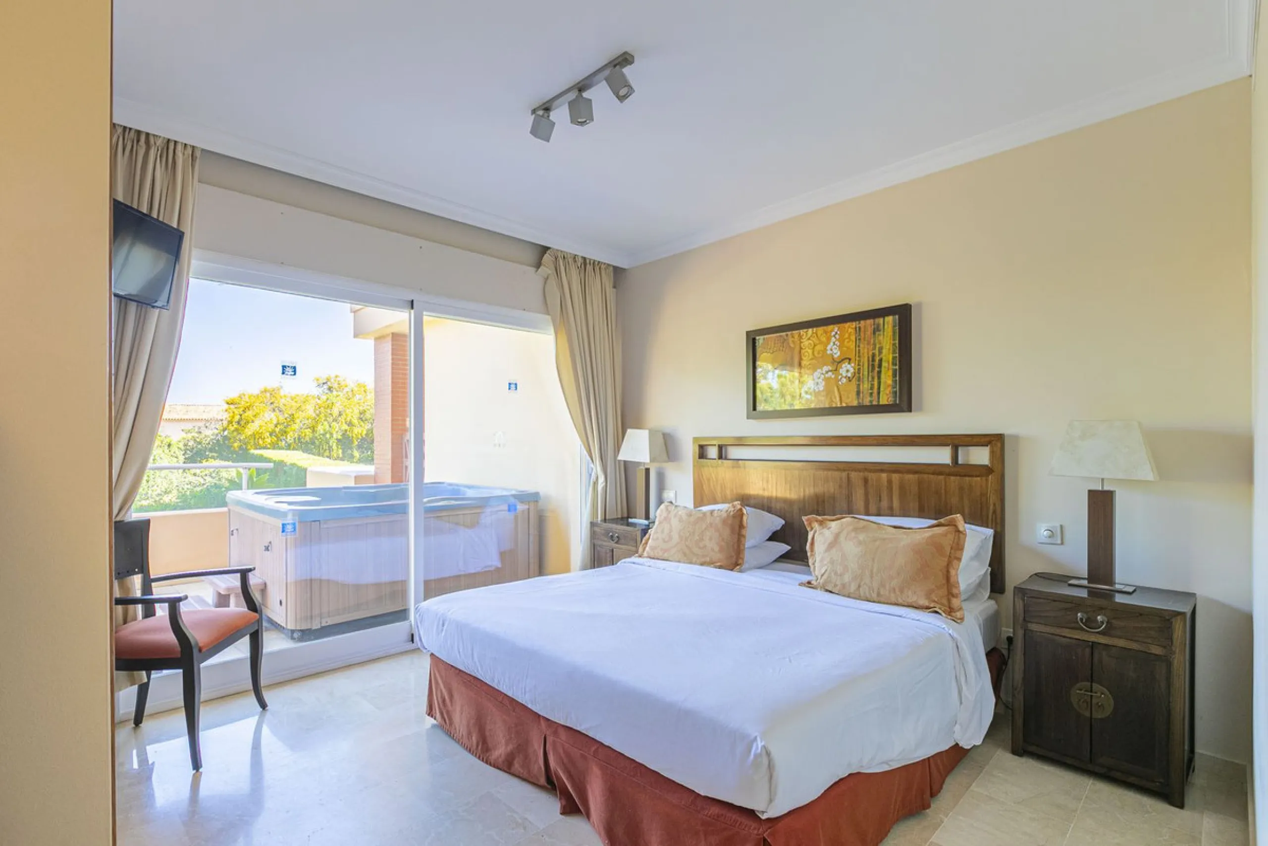 Apartment - Ground Floor Apartment в продаже в Mijas, Málaga. В доме 2 спален и 2 ванных комнат. Площадь дома 89 м². Площадь участка 50 м²