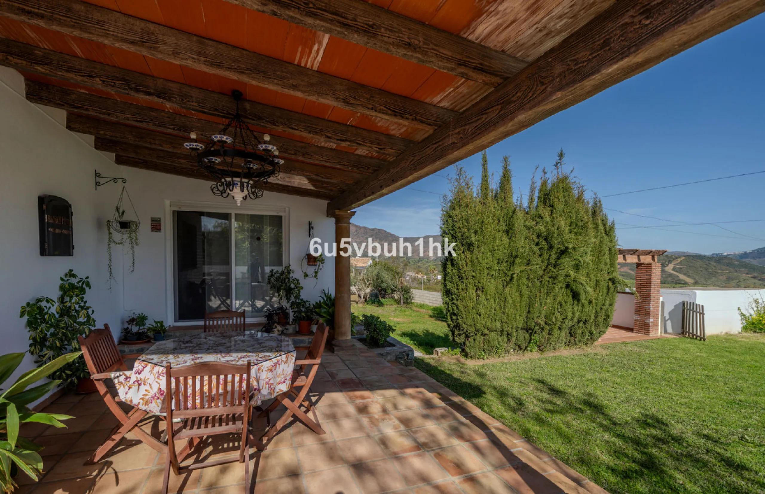 Charming Andalusian Villa in Entrerríos – privacy, open views and equestrian potential near the coast