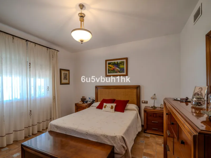 Charming Andalusian Villa in Entrerríos – privacy, open views and equestrian potential near the coast