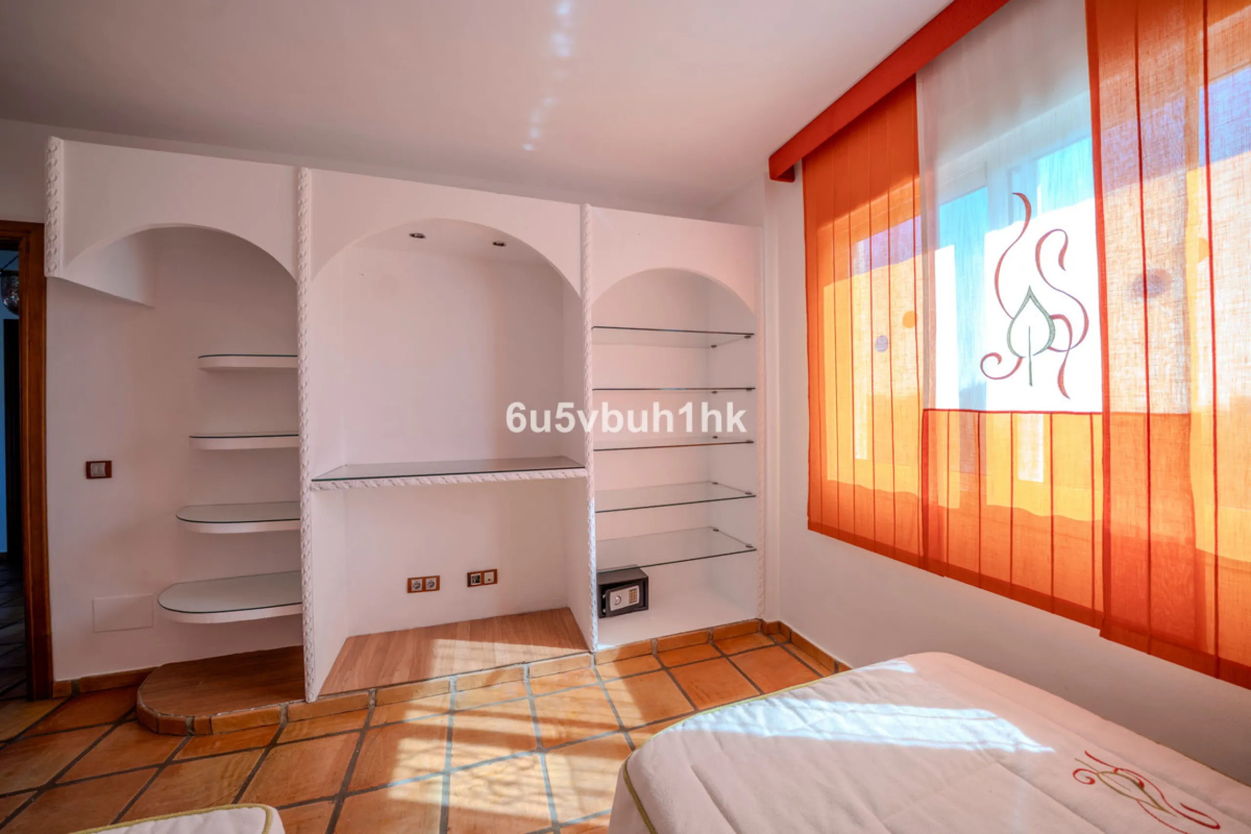 Charming Andalusian Villa in Entrerríos – privacy, open views and equestrian potential near the coast