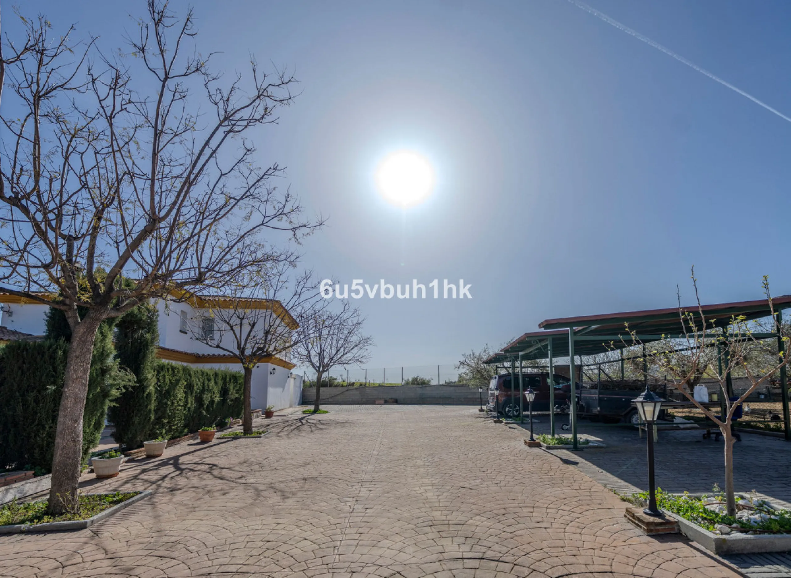 Charming Andalusian Villa in Entrerríos – privacy, open views and equestrian potential near the coast