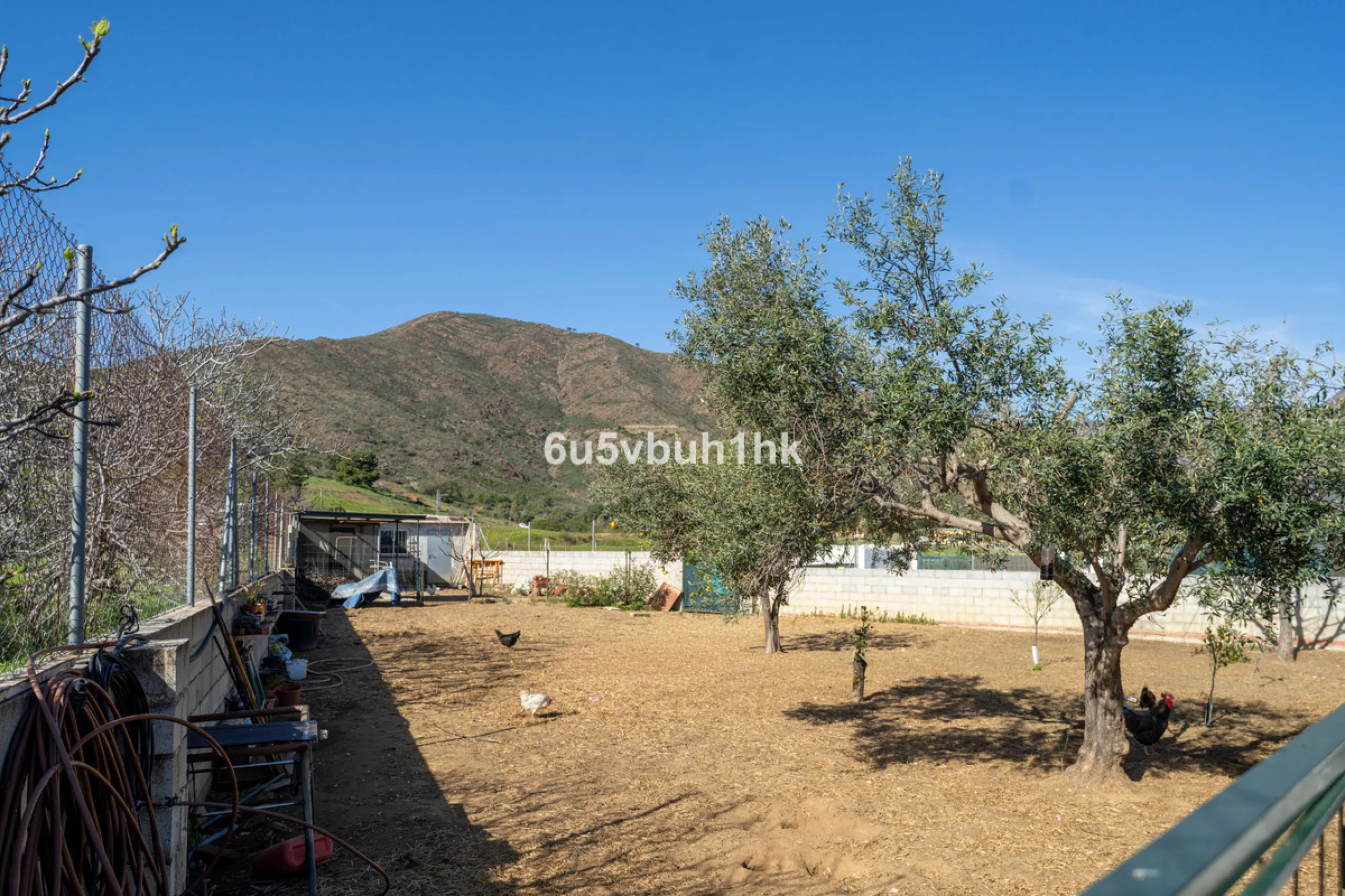 Charming Andalusian Villa in Entrerríos – privacy, open views and equestrian potential near the coast