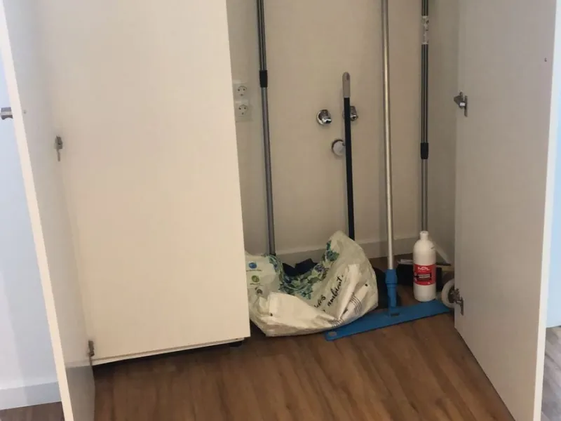 Apartment - Middle Floor Apartment в продаже в Estepona, Málaga. В доме 2 спален и 2 ванных комнат. Площадь дома 85 м²