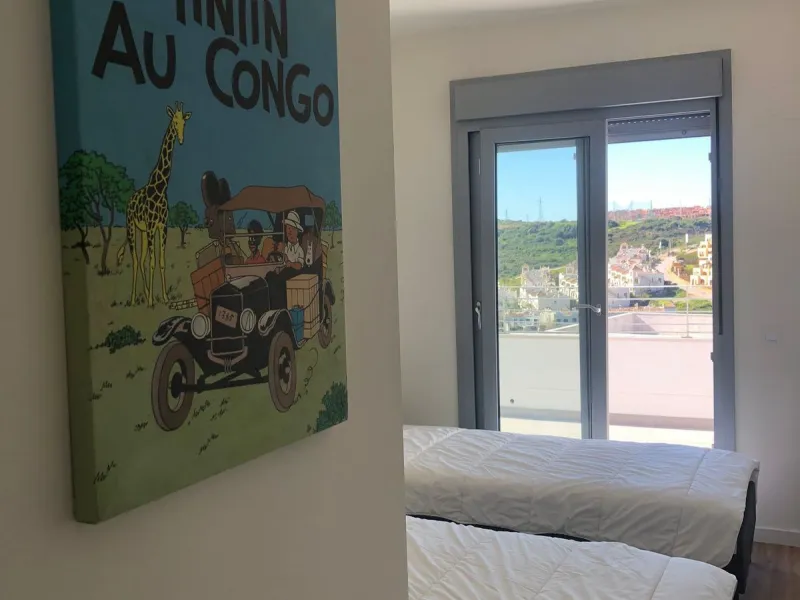 Apartment - Middle Floor Apartment в продаже в Estepona, Málaga. В доме 2 спален и 2 ванных комнат. Площадь дома 85 м²