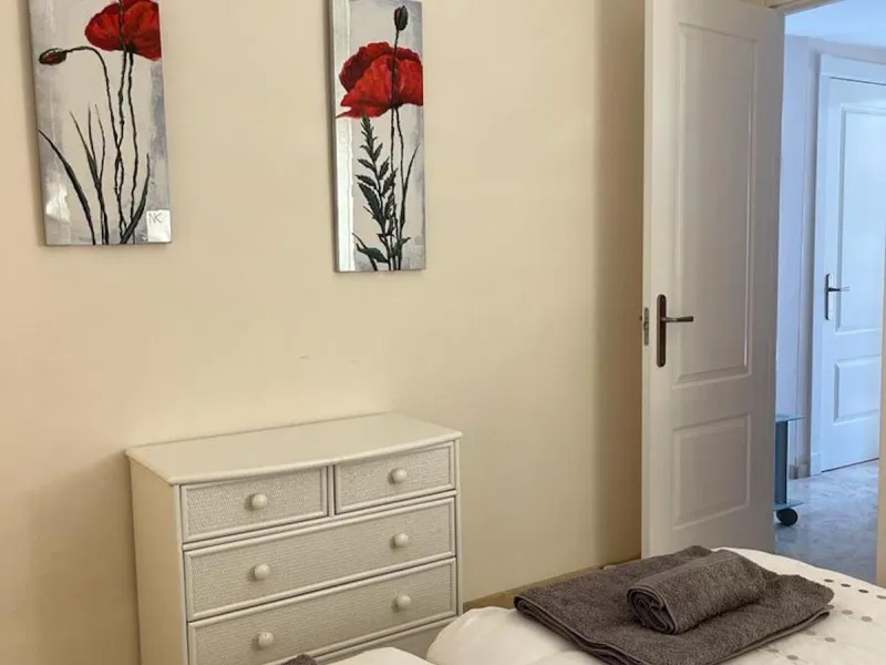 Beautiful holiday apartment, located in Calahonda Alto surrounded by tropical gardens and waterfalls.
