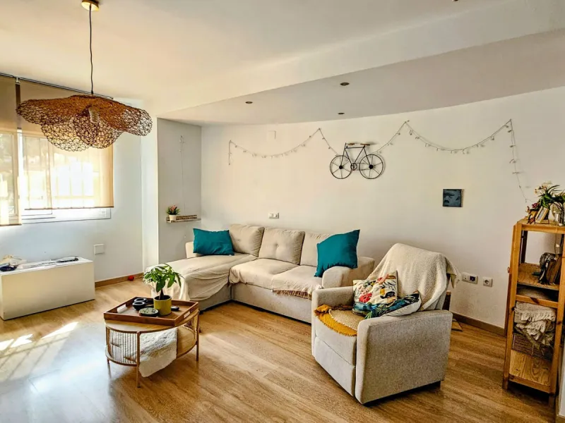 Beautiful Corner Townhouse in El Peñón, Alhaurín de la Torre