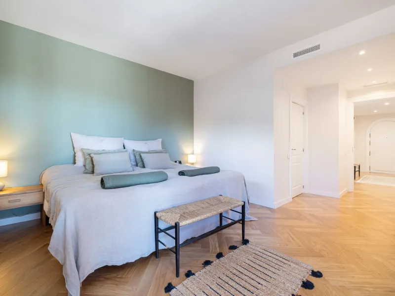 Apartment - Ground Floor Apartment в продаже в Marbella, Málaga. В доме 3 спален и 2 ванных комнат. Площадь дома 217 м²