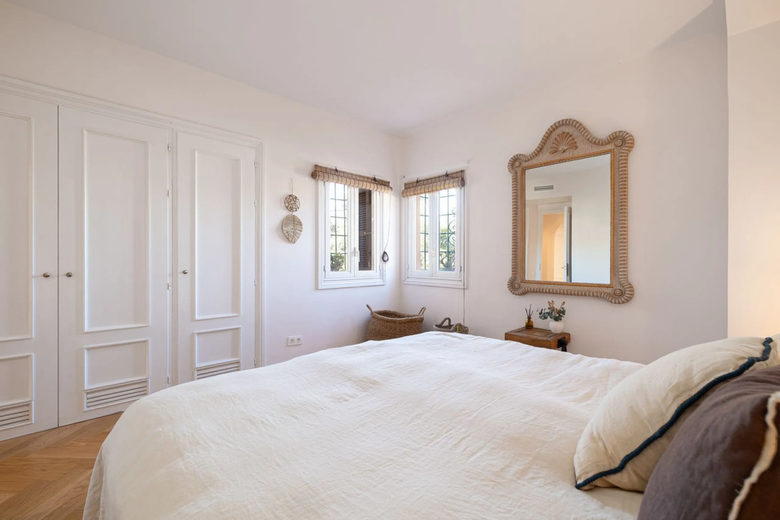 Apartment - Ground Floor Apartment в продаже в Marbella, Málaga. В доме 3 спален и 2 ванных комнат. Площадь дома 217 м²