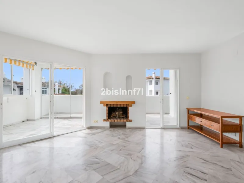 Apartment - Middle Floor Apartment в продаже в Marbella, Málaga. В доме 2 спален и 2 ванных комнат. Площадь дома 92 м²
