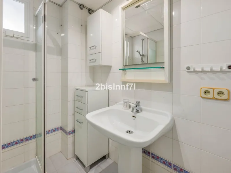 Apartment - Middle Floor Apartment в продаже в Marbella, Málaga. В доме 2 спален и 2 ванных комнат. Площадь дома 92 м²