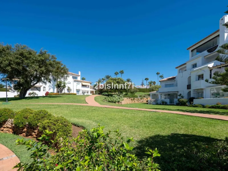 Apartment - Middle Floor Apartment в продаже в Marbella, Málaga. В доме 2 спален и 2 ванных комнат. Площадь дома 92 м²