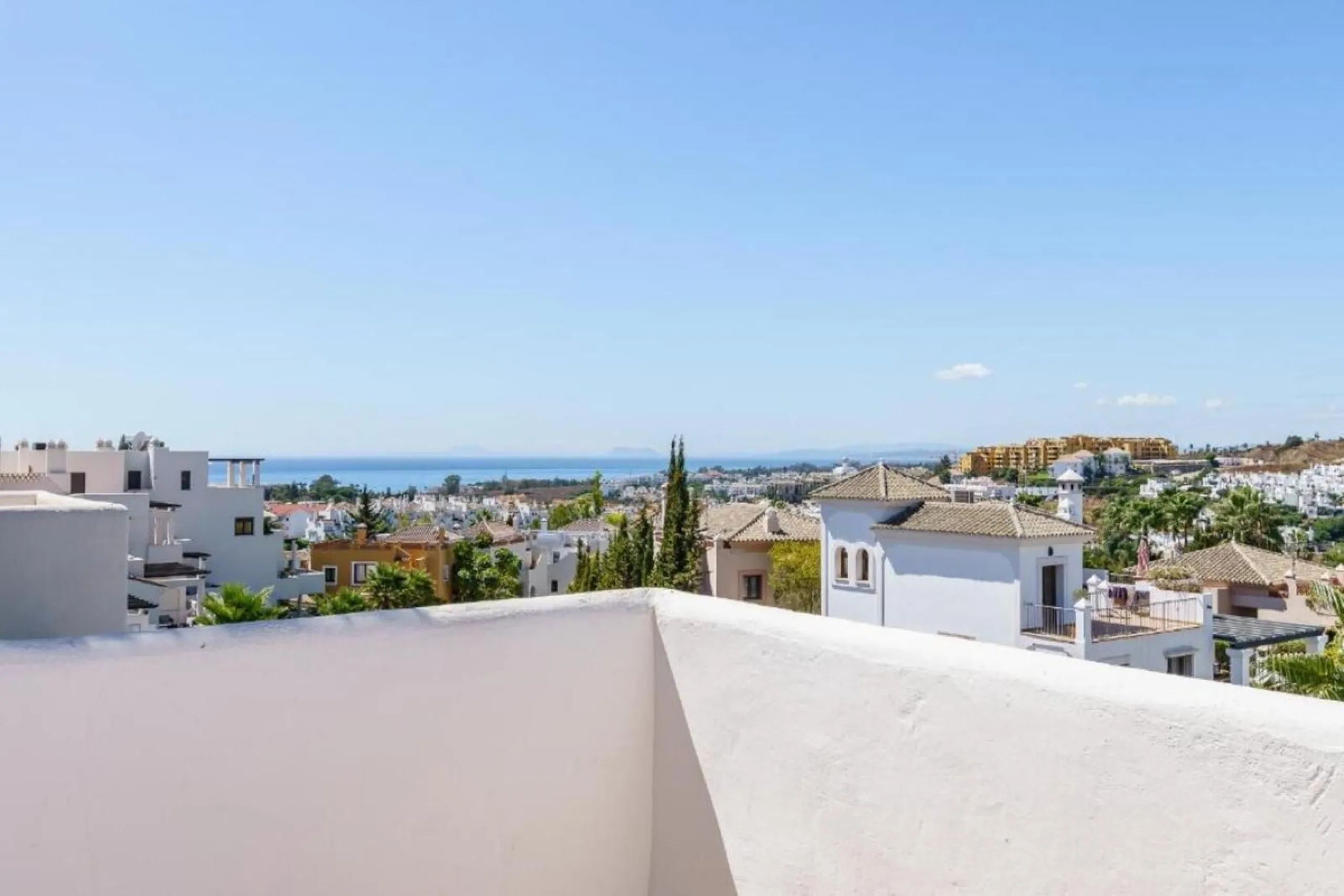 ???? Licensed Holiday Investment in La Resina Golf – Estepona
