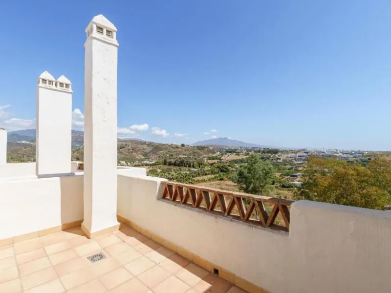 ???? Licensed Holiday Investment in La Resina Golf – Estepona