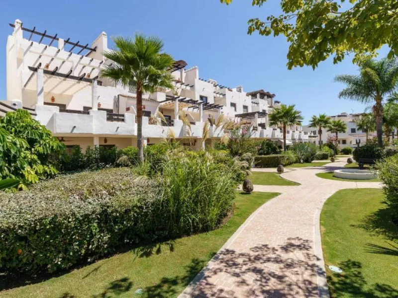 ???? Licensed Holiday Investment in La Resina Golf – Estepona