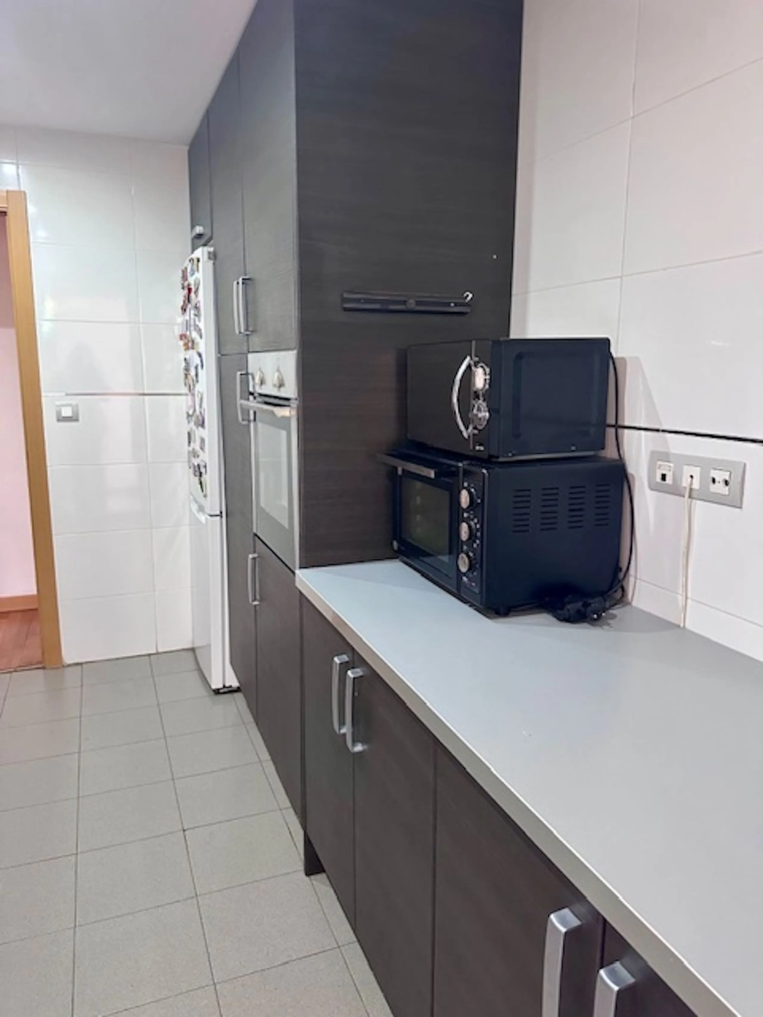 Apartment - Ground Floor Apartment в продаже в Estepona, Málaga. В доме 3 спален и 3 ванных комнат. Площадь дома 87 м²