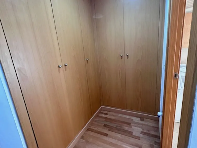Apartment - Ground Floor Apartment в продаже в Estepona, Málaga. В доме 3 спален и 3 ванных комнат. Площадь дома 87 м²
