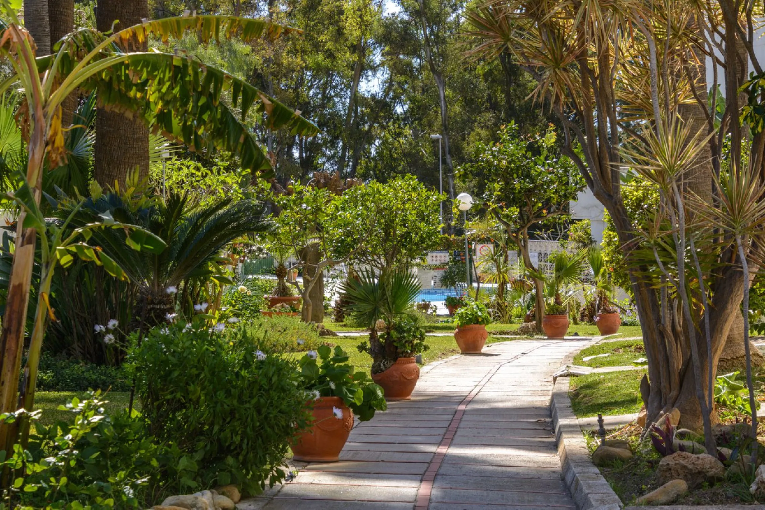 A charming 2 bedroom apartment very close to the Beach in Torreblanca in Fuengirola
