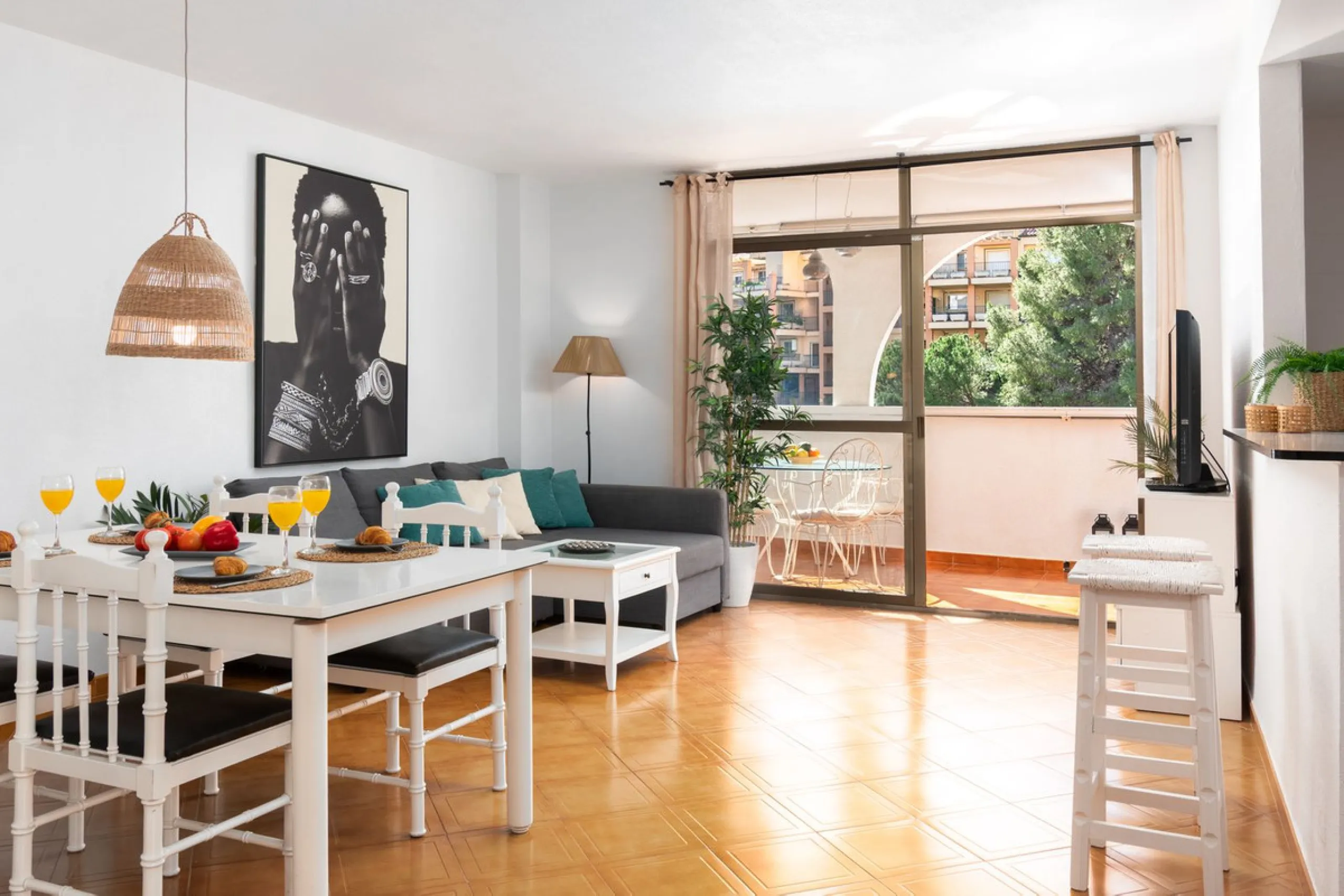 A charming 2 bedroom apartment very close to the Beach in Torreblanca in Fuengirola