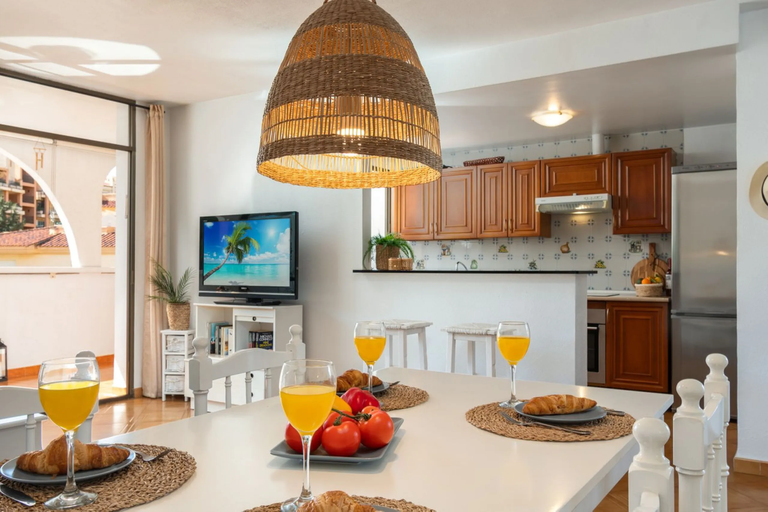 A charming 2 bedroom apartment very close to the Beach in Torreblanca in Fuengirola