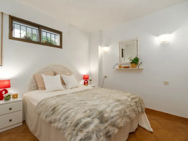 A charming 2 bedroom apartment very close to the Beach in Torreblanca in Fuengirola