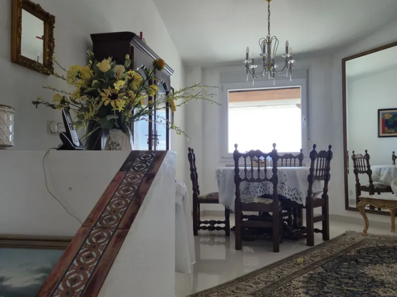 BEACHFRONT OPPORTUNITY and a Perfect rental investment.