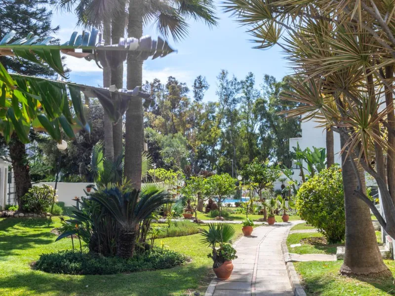 A charming 2 bedroom apartment very close to the Beach in Torreblanca in Fuengirola