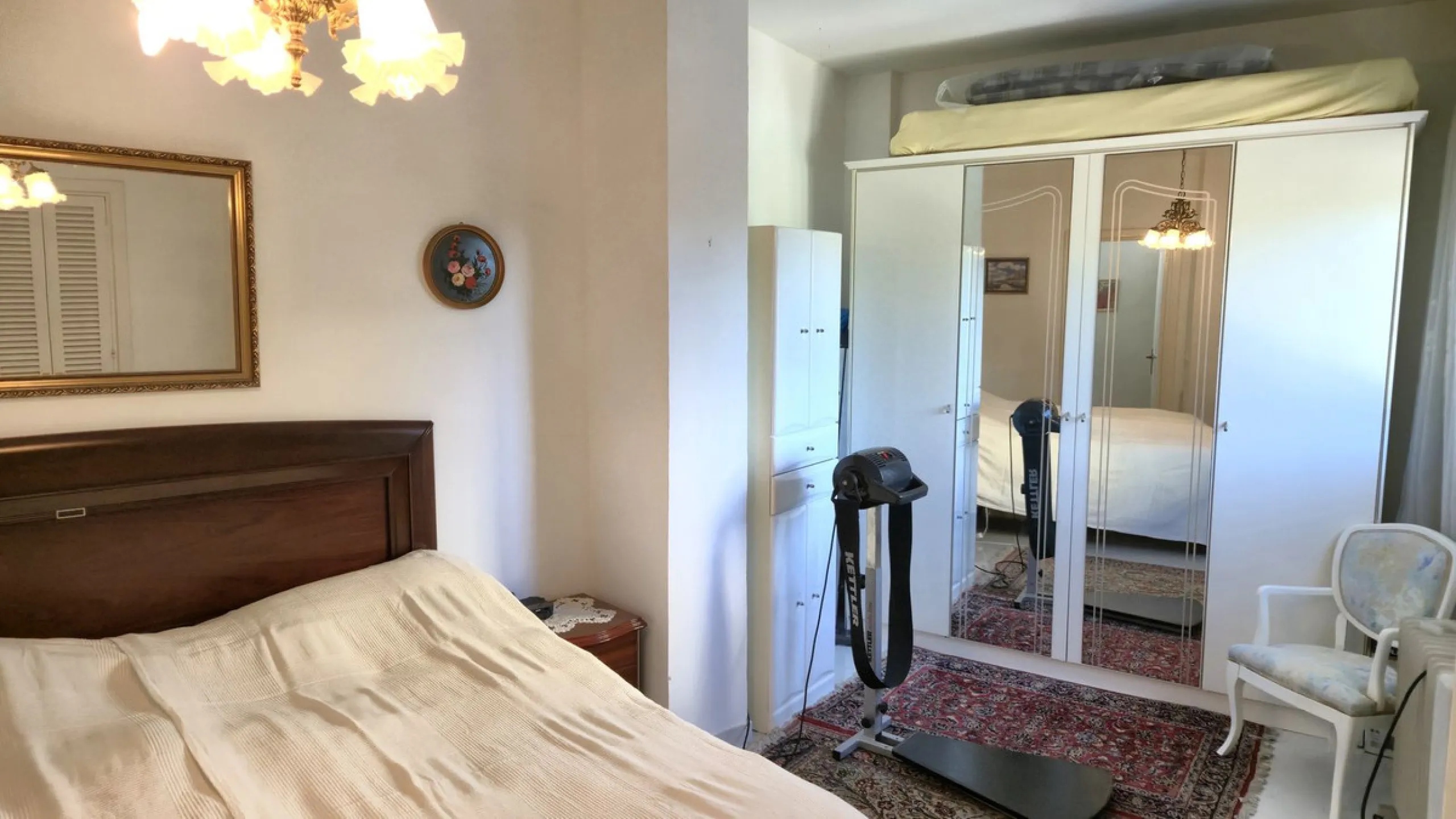 BEACHFRONT OPPORTUNITY and a Perfect rental investment.