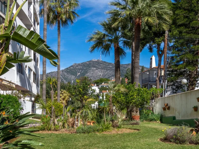 A charming 2 bedroom apartment very close to the Beach in Torreblanca in Fuengirola