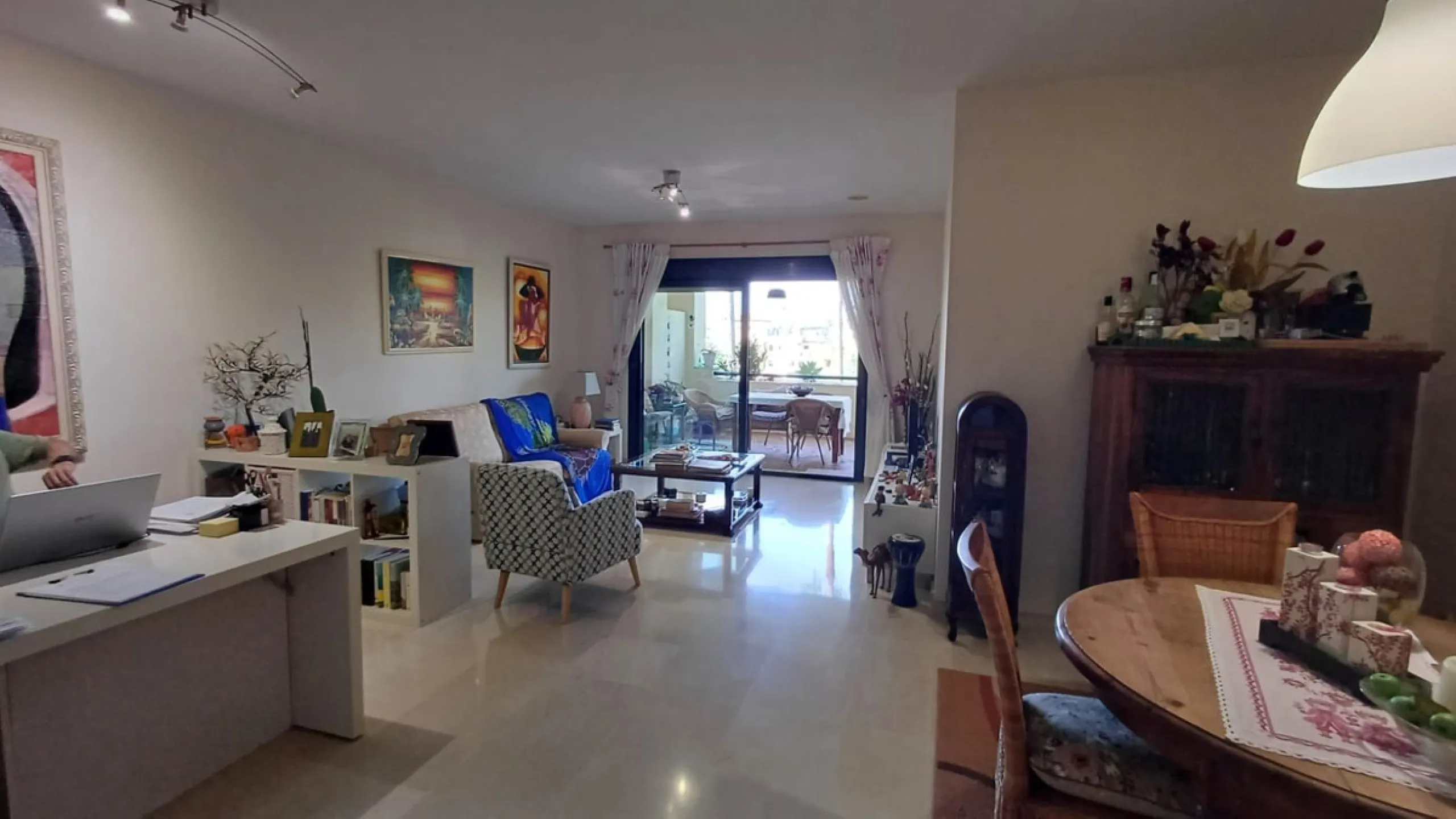 Spacious and bright apartment on the first line of Guadalmina Alta Golf.