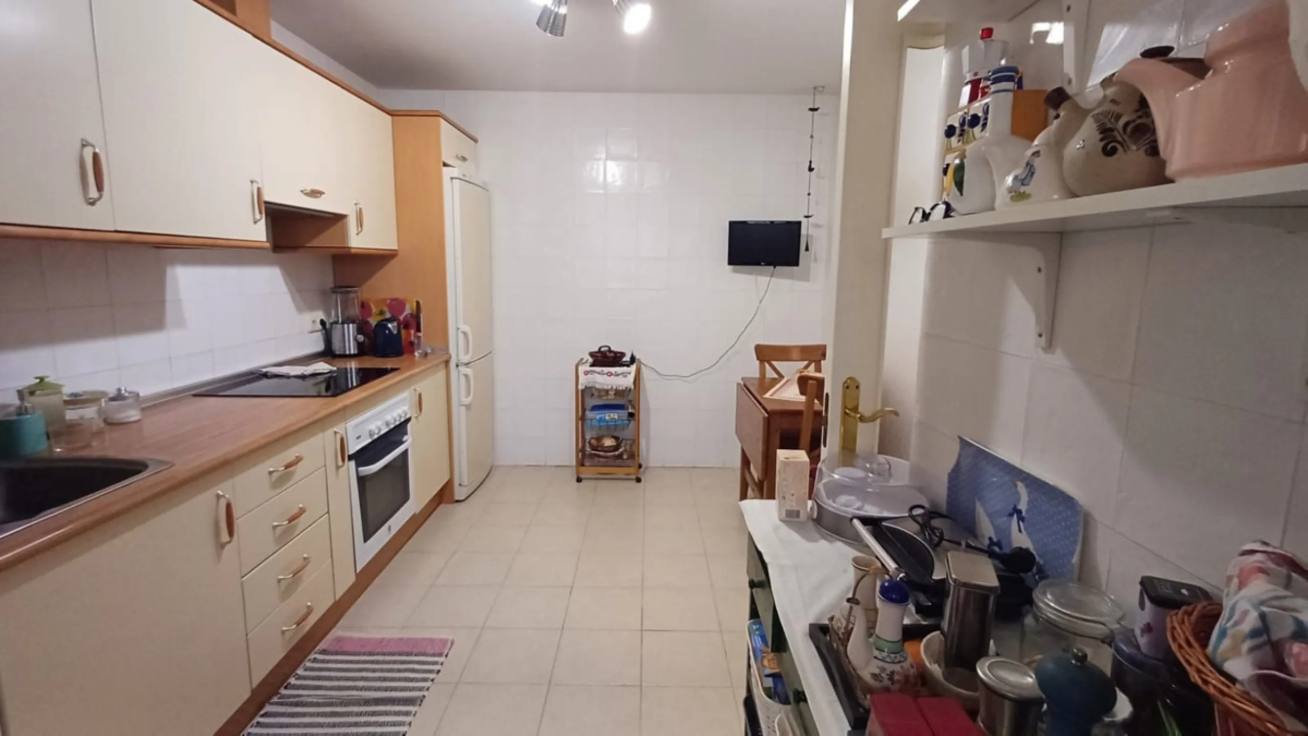 Spacious and bright apartment on the first line of Guadalmina Alta Golf.